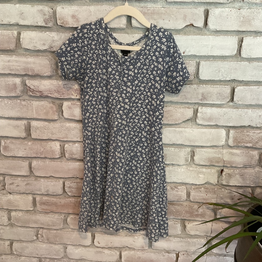 Girls Blue Flower Pattern Dress (Size 7/8)